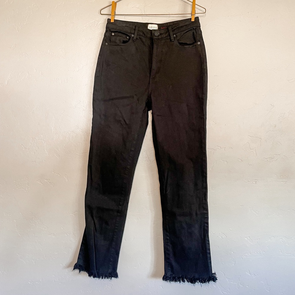 Alice + Olivia  Amazing High Rise Girlfriend Jeans in black